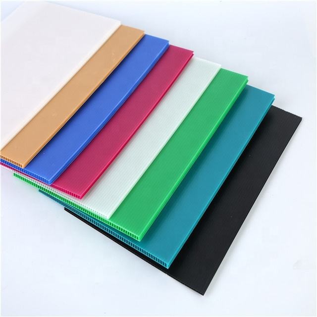 Corrugated Polypropylene Sheets White Corona Treatment